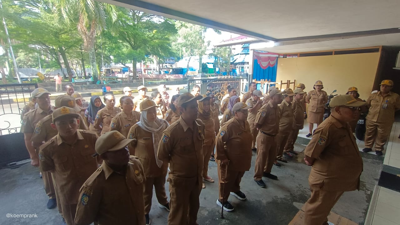 PEJABAT ESELON DIMINTA LEBIH PROAKTIF, PLT. KADIS DP3AKB PAPUA PIMPIN APEL PAGI